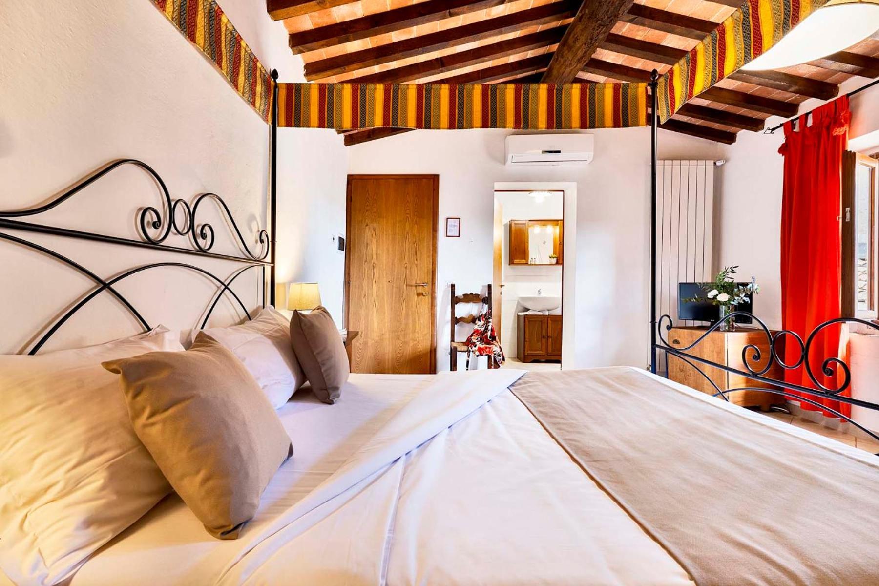 קולה ואל ד'אלזה Agriturismo Tenuta Di Mensanello חדר תמונה