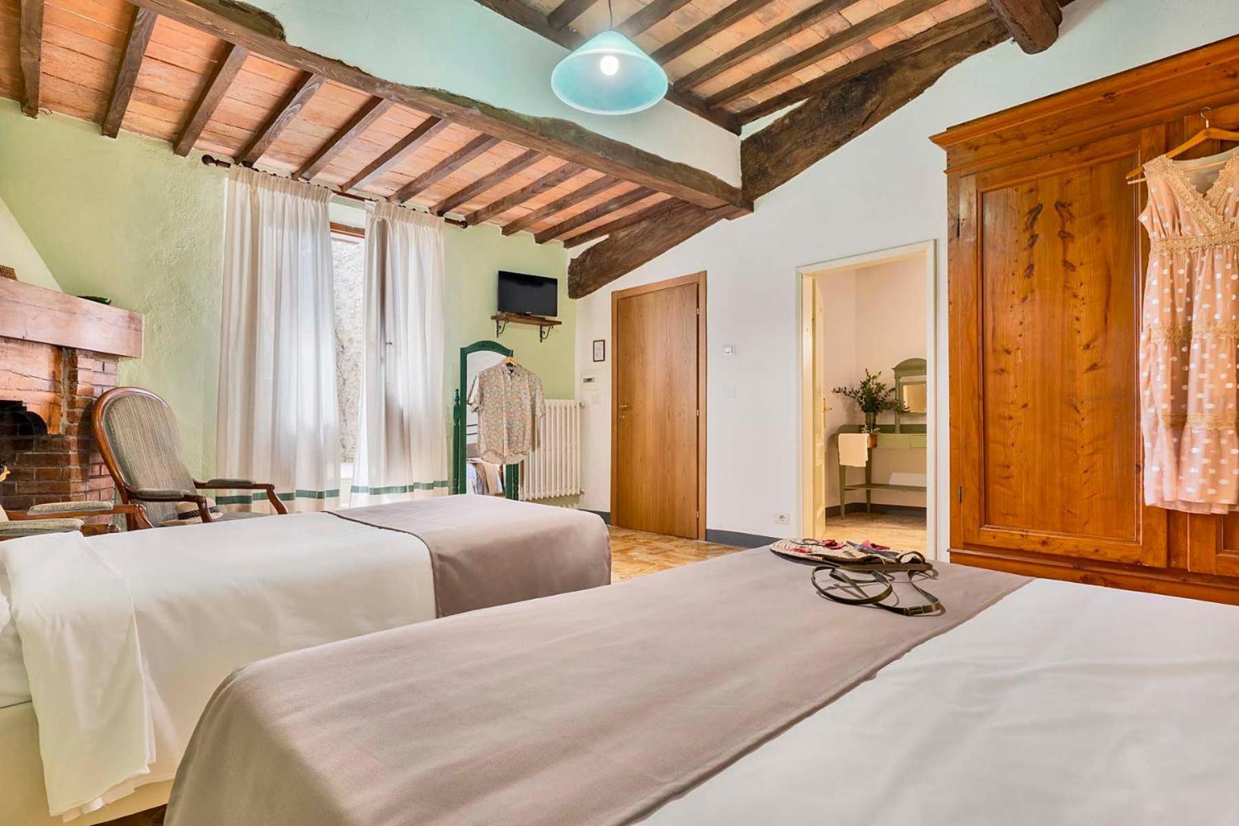 קולה ואל ד'אלזה Agriturismo Tenuta Di Mensanello חדר תמונה